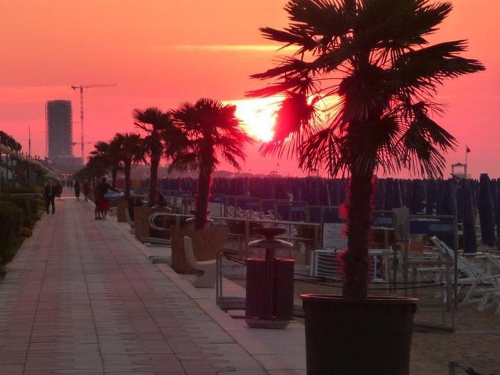 Hotel Gambrinus Lido di Jesolo Ngoại thất bức ảnh