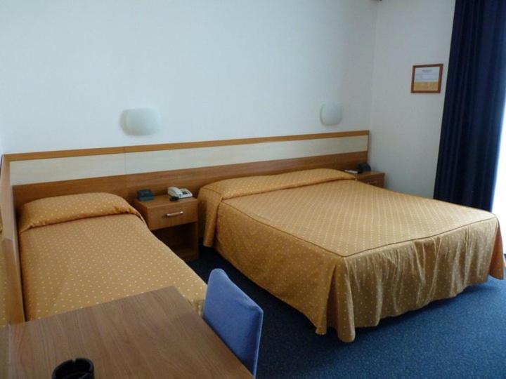 Hotel Gambrinus Lido di Jesolo Ngoại thất bức ảnh