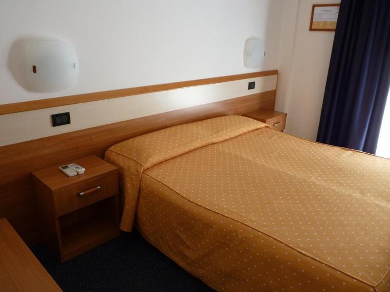 Hotel Gambrinus Lido di Jesolo Phòng bức ảnh